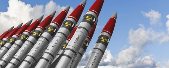 Швеция и Финляндия допустили размещение ядерного оружия у границ с Россией в случае вступления в НАТО